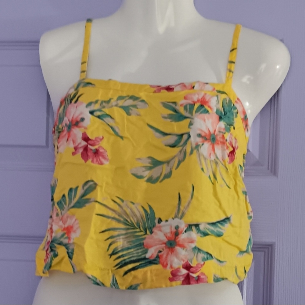 Bundle Lot Of 7 Womens Spring Summer Vacaction Tops Small - Picture 13 of 16
